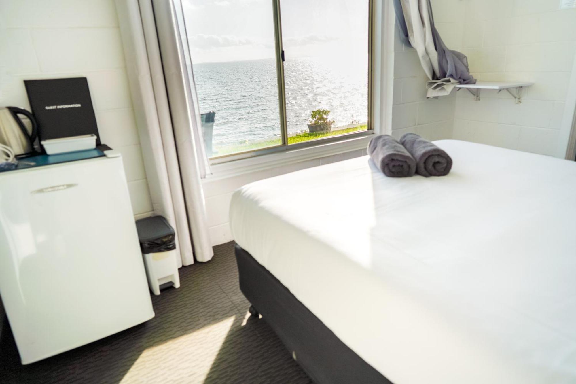 Meningie Waterfront Motel Eksteriør bilde