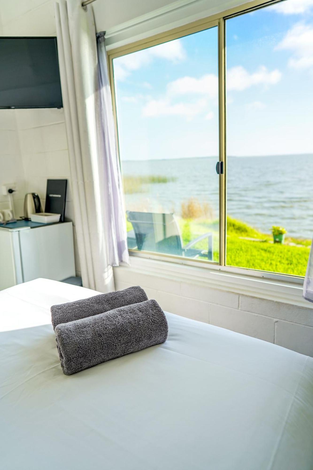 Meningie Waterfront Motel Eksteriør bilde
