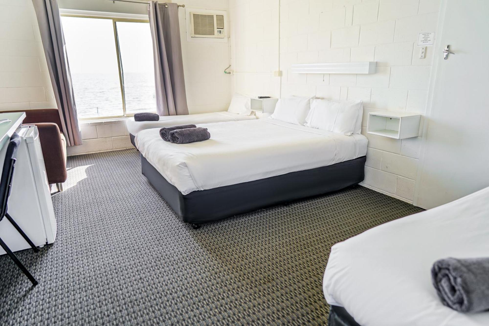 Meningie Waterfront Motel Eksteriør bilde