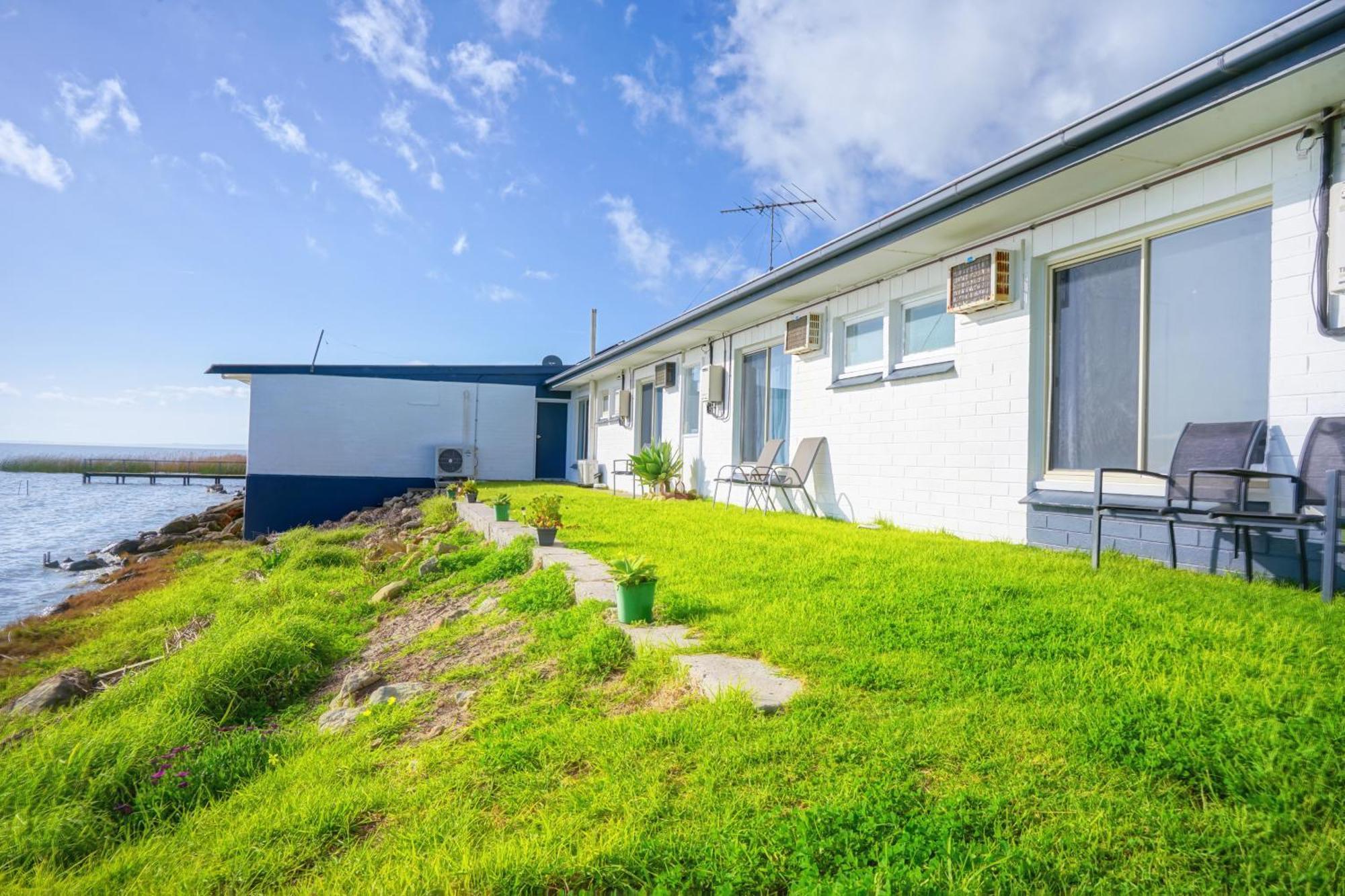 Meningie Waterfront Motel Eksteriør bilde
